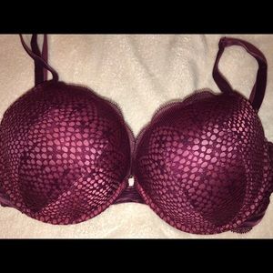 38 DD Maroon VS Very Sexy Push Up